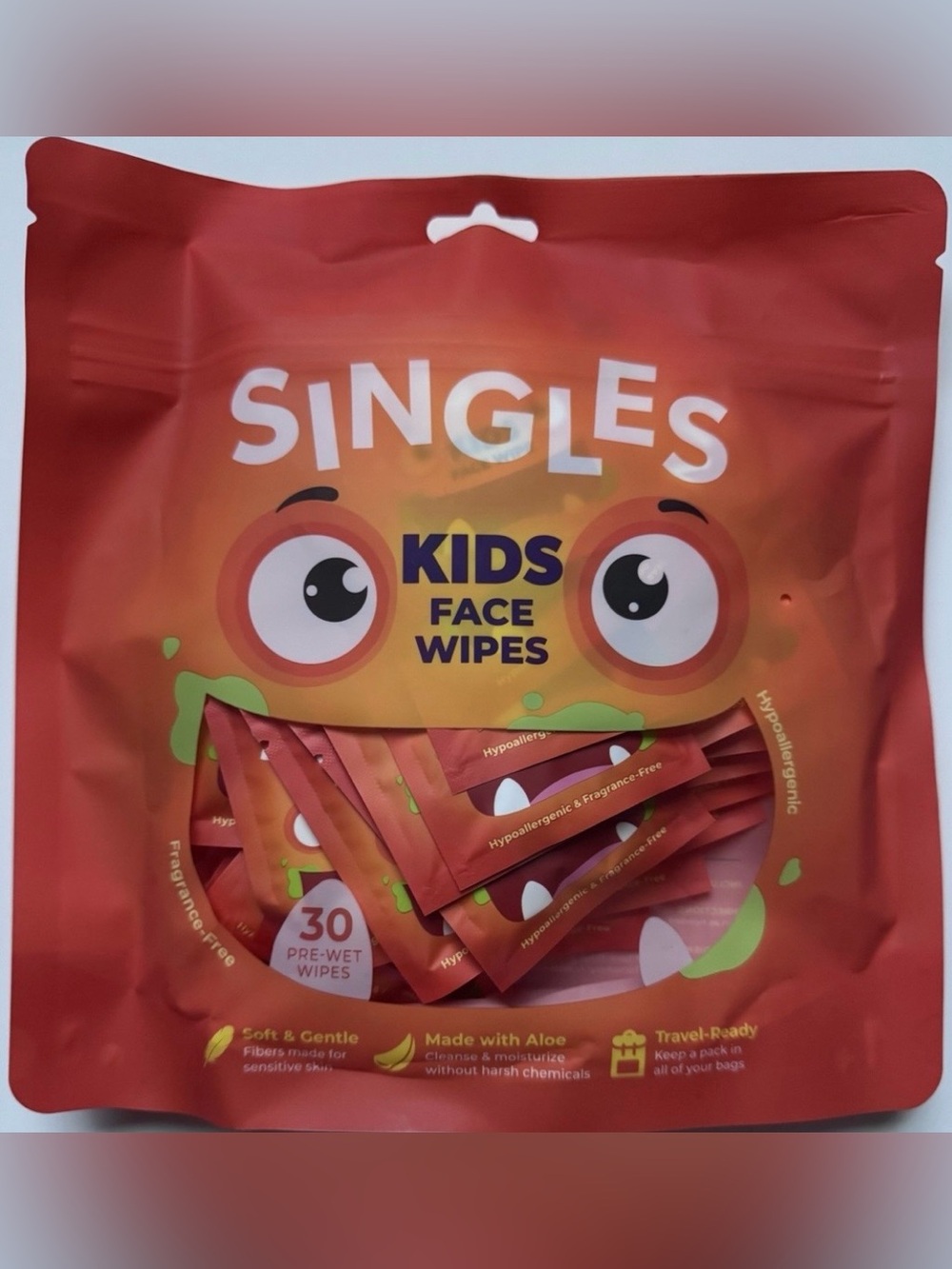 Single Kids Face Wipes – Red Orange Pack